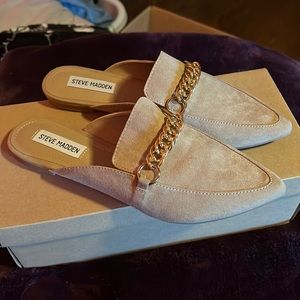 Steve Madden slip on loafers